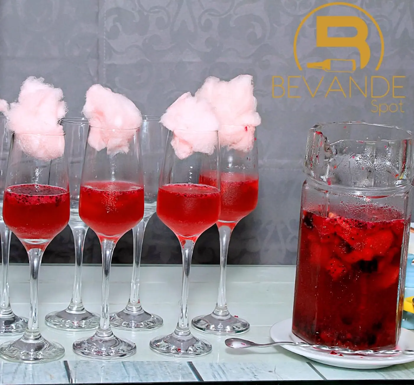 Cocktails com algodão doce